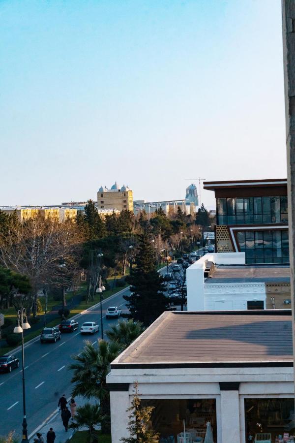 White Horse Hotel Baku Eksteriør billede