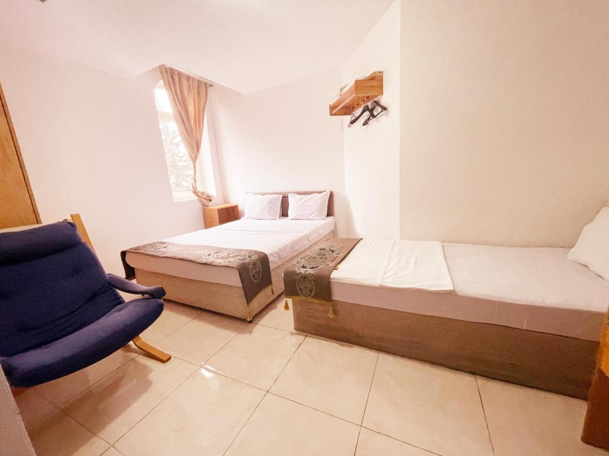 White Horse Hotel Baku Eksteriør billede